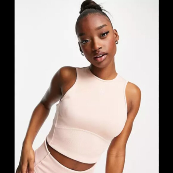 Brand New adidas Training Hyperglam ribbed Cut-Out crop top - Picture 8 of 16